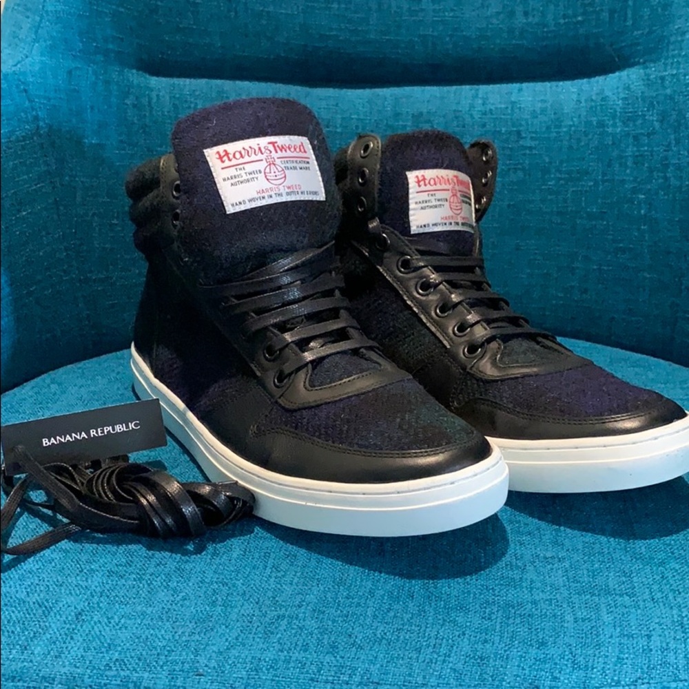 Banana Republic - genuine Harris Tweed high tops